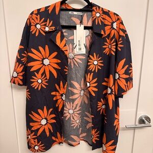 Zara Men's NWT Dark Blue and Orange Floral Shirt